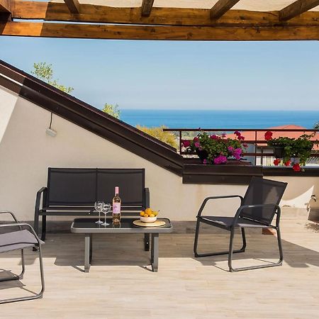 Holiday Home Luppinedda Nunziata エクステリア 写真