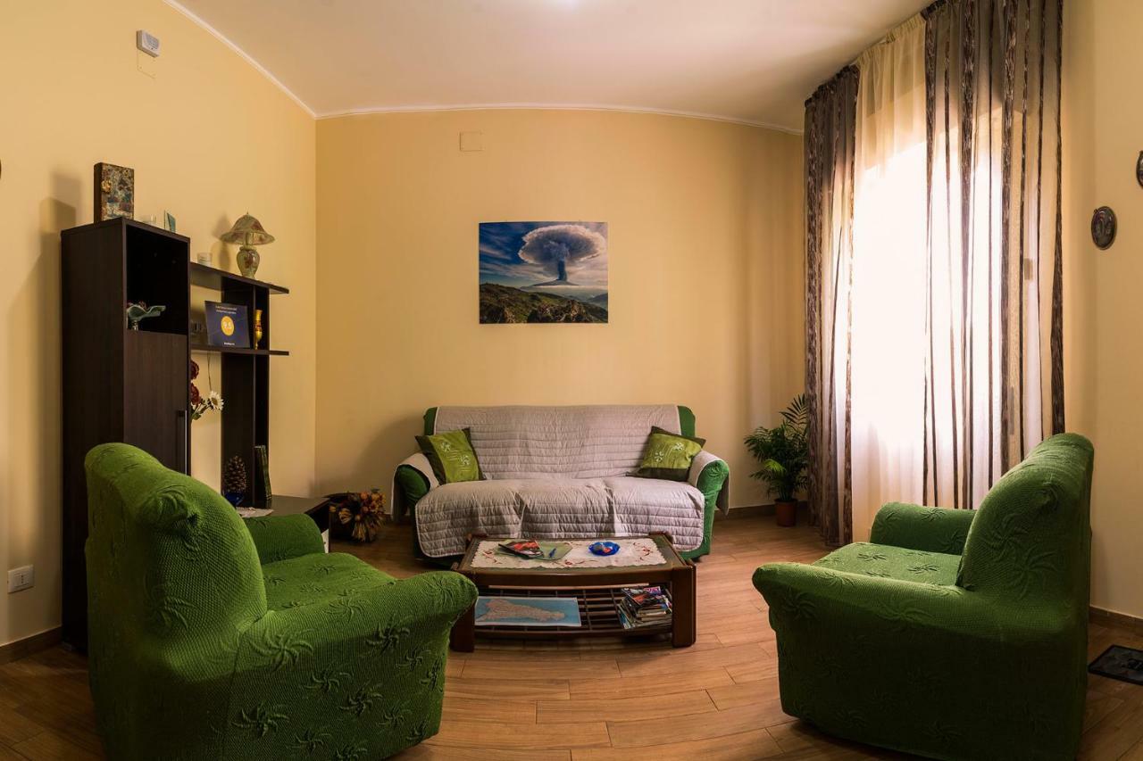 Holiday Home Luppinedda Nunziata エクステリア 写真
