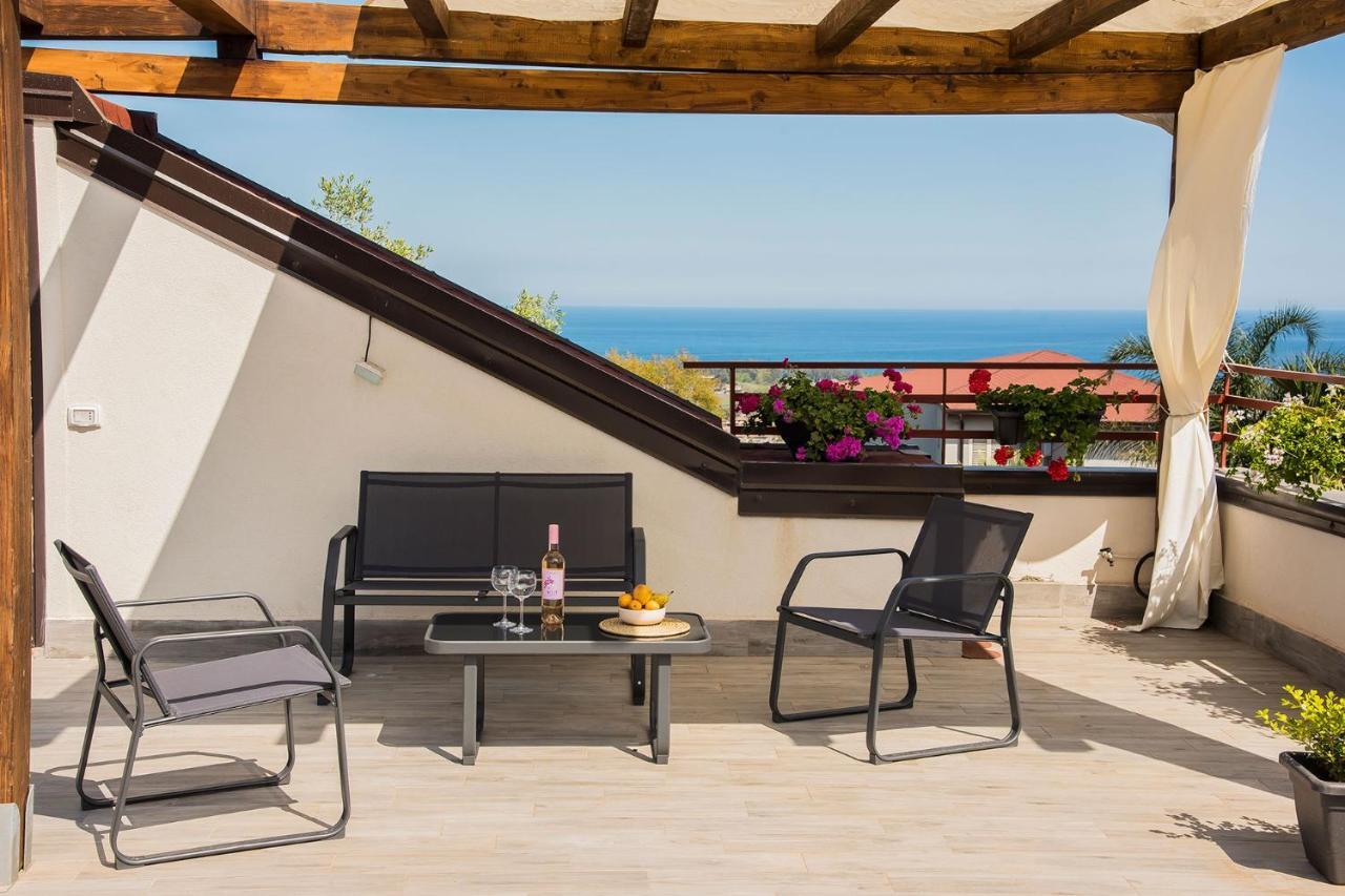 Holiday Home Luppinedda Nunziata エクステリア 写真